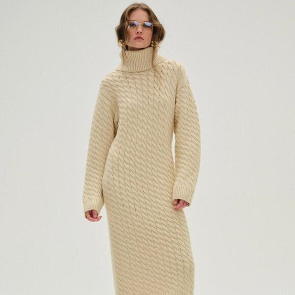 For Love And Lemons Dresses & Skirts - BNWT For Love & Lemons Milana Sweater Maxi Dress Brown Cable Knit Turtleneck L